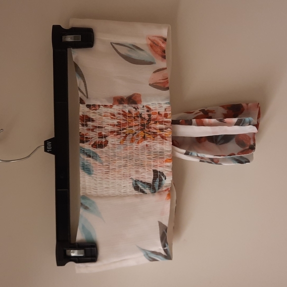 Tularosa Margaret Bandeau Top and Ida Skirt Set in Dahlia Floral - Picture 8 of 16